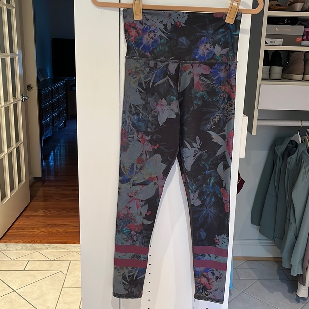 High waisted exercise pants